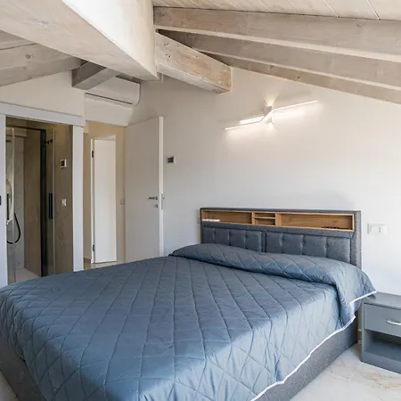 Sant' Anna Deluxe - Happy Apartman Nobiallo